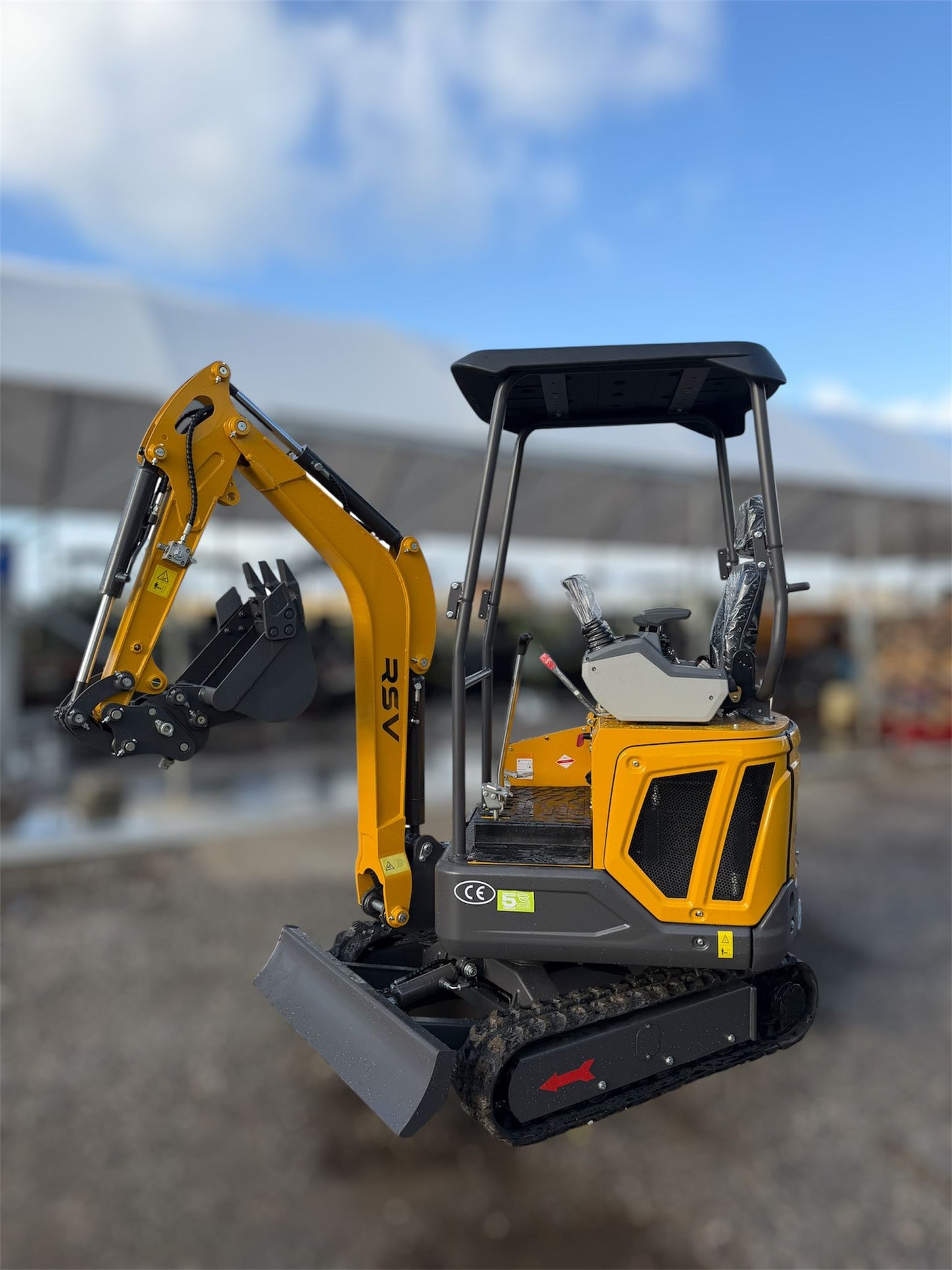 MiniEscavatore 16Q RSV