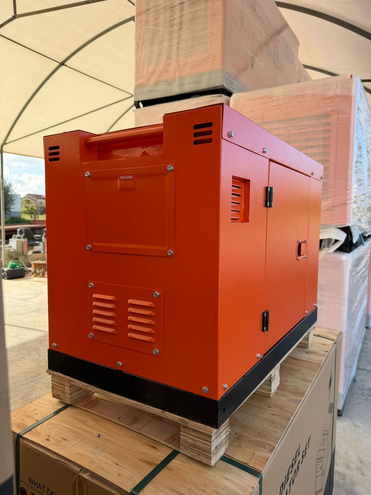 Gruppo elettrogeno genset diesel 6 KW  SPEDIZIONE INCLUSA